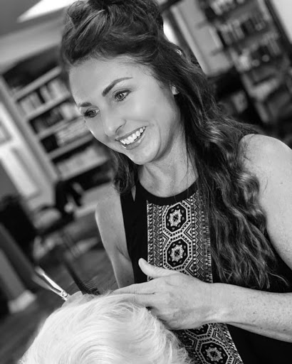 Day Spa «Blades Salon & Day Spa», reviews and photos, 231 N Main St, Madisonville, KY 42431, USA