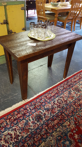 Consignment Shop «Consignment Gallery at 56», reviews and photos, 56 Sterling St, Clinton, MA 01510, USA