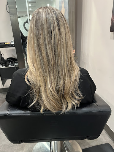 Beauty Salon «AVEDA Salon Norrell», reviews and photos, 13149 N Dale Mabry Hwy, Tampa, FL 33618, USA