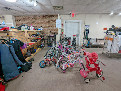 Thrift Store «Thrift 2 Gift», reviews and photos, 900 E Chatham St, Cary, NC 27511, USA