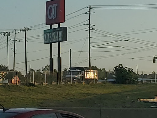 Gas Station «QuikTrip», reviews and photos, 5500 Buford Hwy NE, Doraville, GA 30340, USA