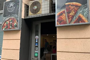 Ragazze Pizza image