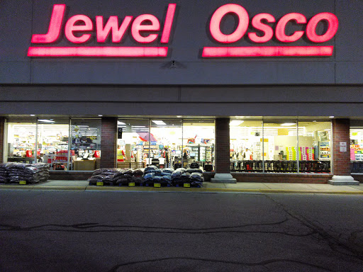 Grocery Store «Jewel-Osco», reviews and photos, 1069 N Roselle Rd, Hoffman Estates, IL 60195, USA