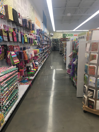 Variety Store «Five Below», reviews and photos, 6600 Spring Stuebner Rd Suite 156, Spring, TX 77389, USA