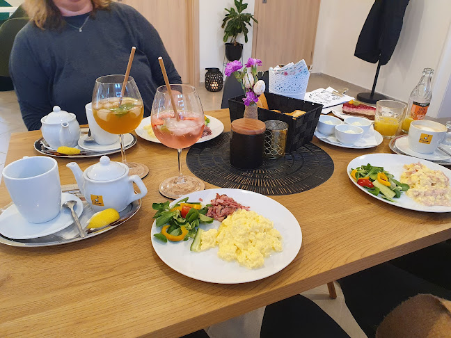 Bistro Café Linden - Kavárna