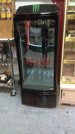 Tobacco Shop «Vape VS Smoke», reviews and photos, 13317 NE 175th St, Woodinville, WA 98072, USA