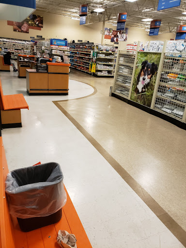 Pet Supply Store «PetSmart», reviews and photos, 4642 Lebanon Pike, Hermitage, TN 37076, USA