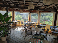 Atmosphère du Restaurant Le Petit Jardin à Saint-Guilhem-le-Désert - n°2