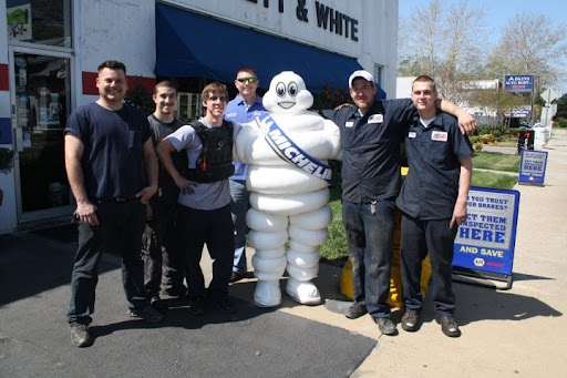 Tire Shop «Burnett-White Tire Pros», reviews and photos, 412 E Main St, Salisbury, MD 21804, USA