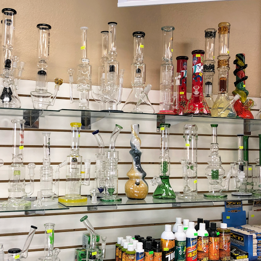 Tobacco Shop «Smoke Shop Plus», reviews and photos, 140 S Rainbow Blvd, Las Vegas, NV 89145, USA