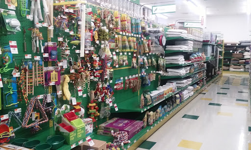 Pet Supply Store «Pet Supplies Plus», reviews and photos, 4824 Broadway St, Quincy, IL 62305, USA