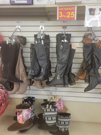 Boot Store «AJ Shoes», reviews and photos, 722 SW Military Dr, San Antonio, TX 78221, USA