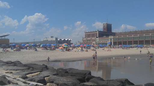 Live Music Venue «The Stone Pony», reviews and photos, 913 Ocean Ave, Asbury Park, NJ 07712, USA