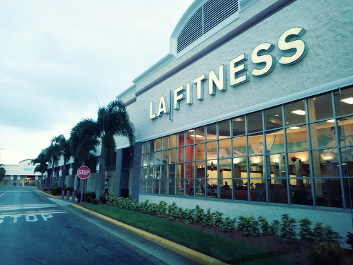 Shopping Mall «Coralwood Shopping Center», reviews and photos, 2301 Del Prado Blvd S, Cape Coral, FL 33990, USA