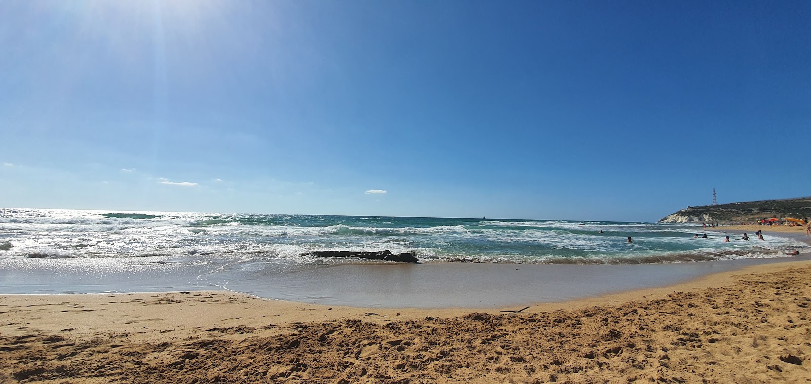 Photo de Yefet's beach - recommandé pour les voyageurs en famille avec des enfants