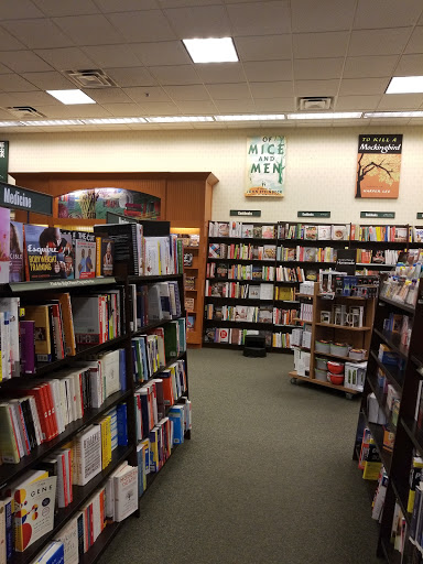 Book Store «Barnes & Noble», reviews and photos, 4370 Miller Rd, Flint, MI 48507, USA