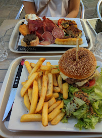 Hamburger du Le Ménestrel Restaurant Café à Entrevaux - n°9