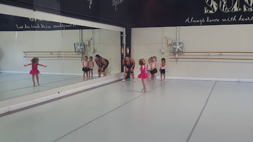 Showstoppers Dance Studio