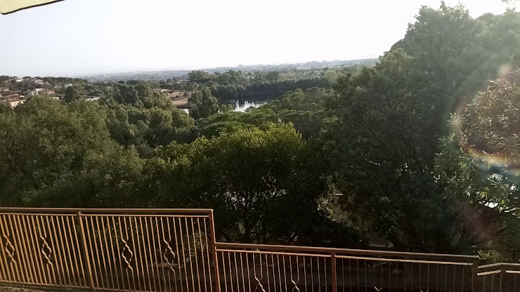 Vidéos Bed & Breakfast Villa Patrizia B&B Sul Lago 09012 Poggio dei Pini