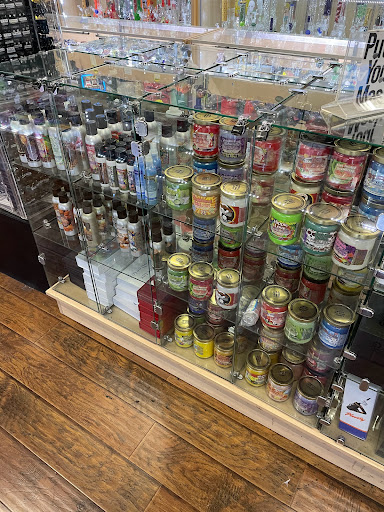 Vaporizer Store «Vape Master & Smoke Shop», reviews and photos, 1708 Long Beach Blvd, Long Beach, CA 90813, USA