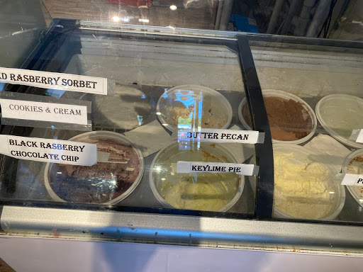 Coffee Shop «Latte Da Coffee Shop & Deli», reviews and photos, 11508 Andy Rosse Lane, Captiva, FL 33924, USA