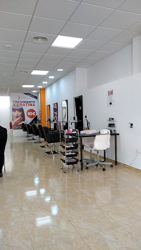 Peluquerías Low Cost en la Pobla de Vallbona, Valencia
