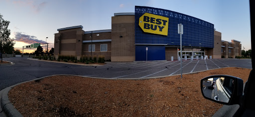 Best Buy, 11600 Leona Rd, Eden Prairie, MN 55344, USA, 
