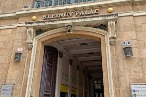 Klein Palace image