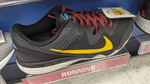 Sporting Goods Store «Big 5 Sporting Goods», reviews and photos, 8990 Knott Ave, Buena Park, CA 90620, USA