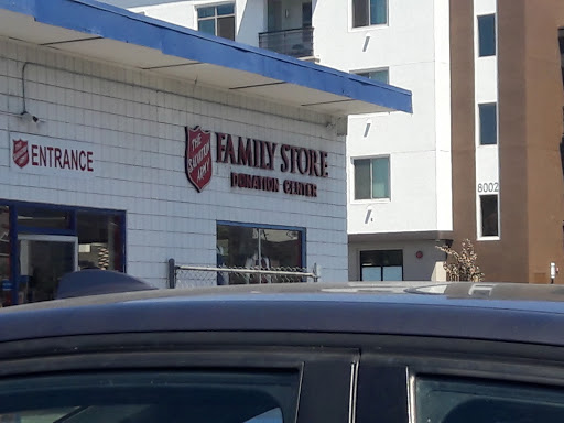 Thrift Store «Salvation Army Family Store and Donation Center», reviews and photos, 7035 Stanton Ave, Buena Park, CA 90621, USA