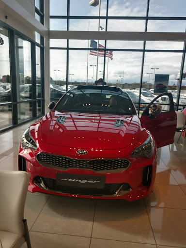 Kia Dealer «Power Kia», reviews and photos, 3705 Market St NE, Salem, OR 97301, USA