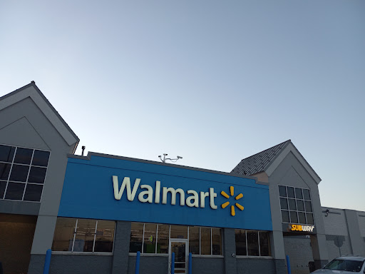 Discount Store «Walmart», reviews and photos, 1460 Golf Rd, Rolling Meadows, IL 60008, USA