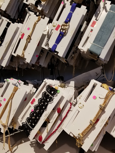 Fashion Accessories Store «Charming Charlie», reviews and photos, 3597 E Monarch Sky Ln, Meridian, ID 83646, USA