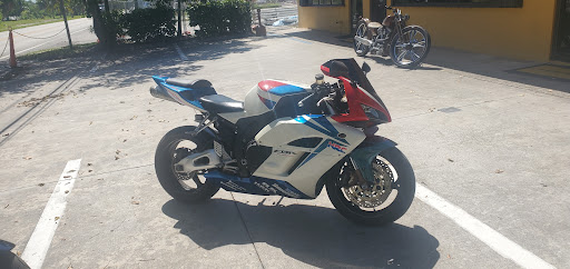 Motorcycle Dealer «Competition Cycle Center», reviews and photos, 1001 Old Griffin Rd, Dania Beach, FL 33004, USA