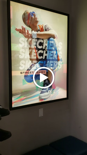 Shoe Store «SKECHERS Factory Outlet», reviews and photos, 163-11 Jamaica Ave, Jamaica, NY 11432, USA