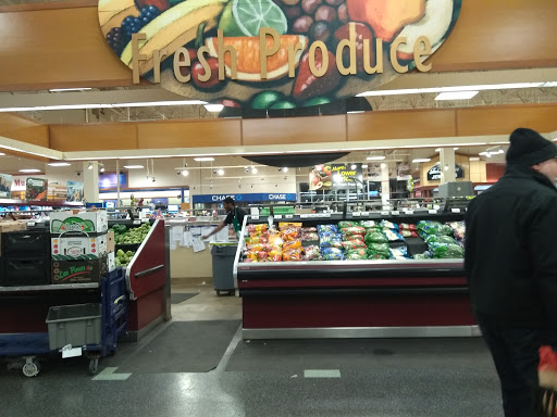 Grocery Store «Fred Meyer», reviews and photos, 365 Renton Center Way SW, Renton, WA 98057, USA