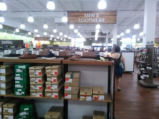 Outdoor Sports Store «Sierra Trading Post», reviews and photos, 215 N Maple Rd Unit 1F, Ann Arbor, MI 48103, USA