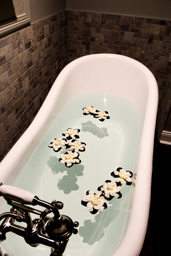 Day Spa «The Woodhouse Day Spa - Walnut Creek», reviews and photos, 1636 Cypress St, Walnut Creek, CA 94596, USA