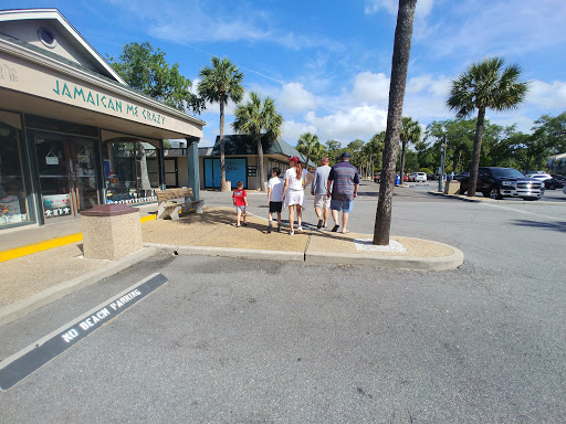 Grocery Store «Piggly Wiggly Hilton Head», reviews and photos, 1 N Forest Beach Dr, Hilton Head Island, SC 29928, USA