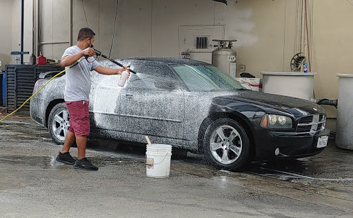 Evergreen Car Wash & Detail en Los Angeles