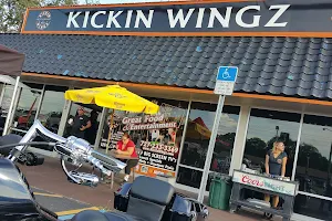 Kickin Wingz image