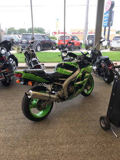 Car Dealer «Lucky Motors», reviews and photos, 225 W Roosevelt Rd, Villa Park, IL 60181, USA