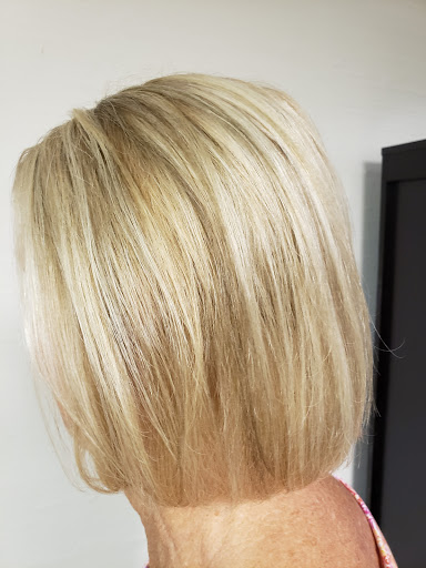 Hair Salon «Chez Michelle Salon», reviews and photos, 119 Arrow Rd, Hilton Head Island, SC 29928, USA