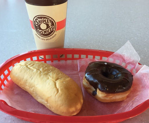 Donut Shop «Shipley Do-Nuts», reviews and photos, 1500 W Hebron Pkwy #100, Carrollton, TX 75010, USA