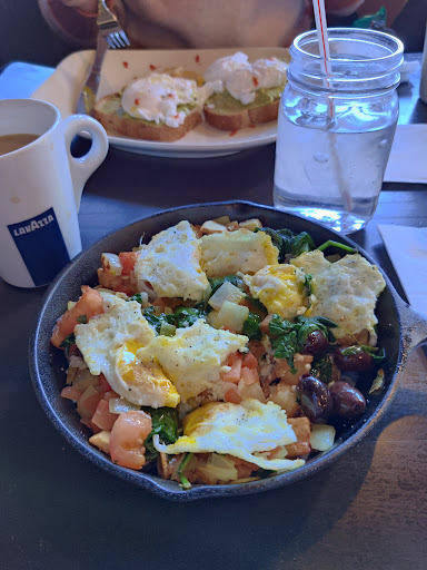 Shopping Mall «Orchard Mall Shopping Center», reviews and photos, 6337 Orchard Lake Rd, West Bloomfield Township, MI 48322, USA