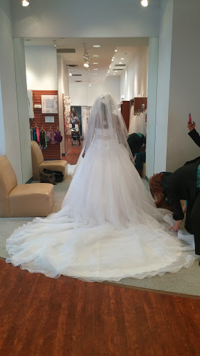 Bridal Shop «Alfred Angelo Bridal», reviews and photos, 6020 E 82nd St #501, Indianapolis, IN 46250, USA