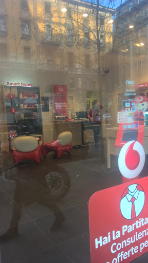 Vodafone Store | Corso di Porta Vittoria