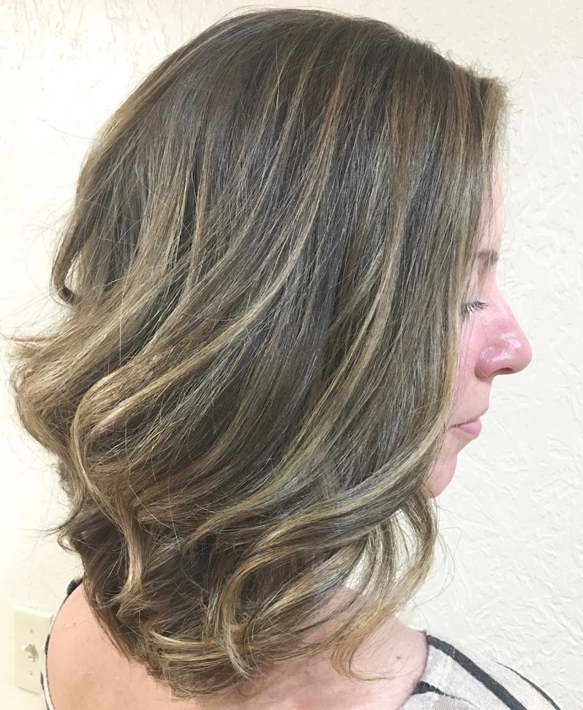 Jacki Kuehne at Lucertola's Salon of Hudson 44236
