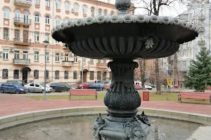 Mykola Yakovenko Statue image