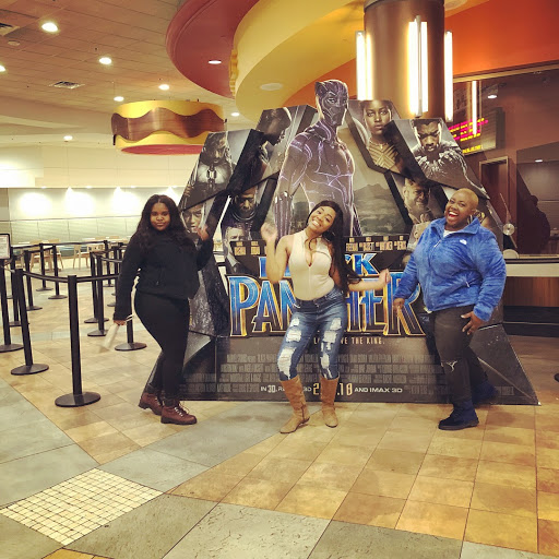 Movie Theater «Regal Cinemas Colonie Center 13 & RPX», reviews and photos, 131 Colonie Center, Albany, NY 12205, USA